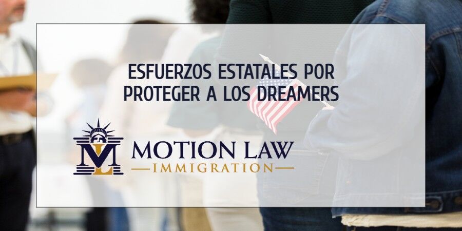 Varios estados intentan proteger a los Dreamers