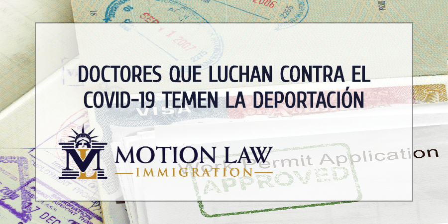 Doctores temen la deportación por perder su trabajo