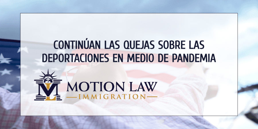 Críticos piden la pausa de las deportaciones en medio de la pandemia