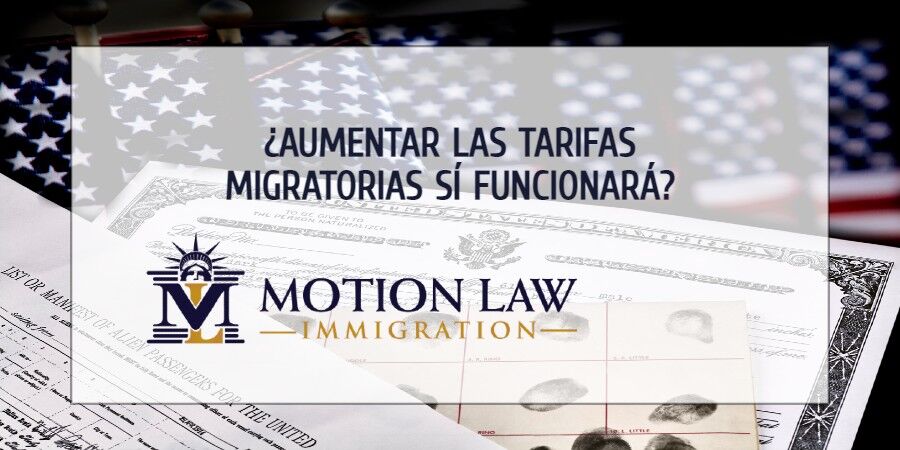 Expertos comentan sobre aumento de tarifas migratorias